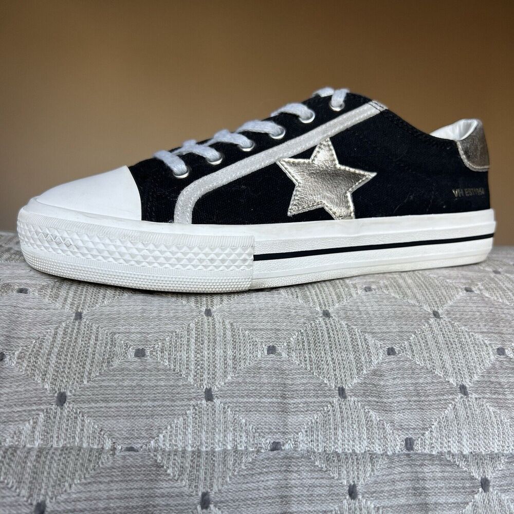 Vintage Havana Alive Black Canvas Star Sneakers Women’s 5.5 Lace Up Retro Gold